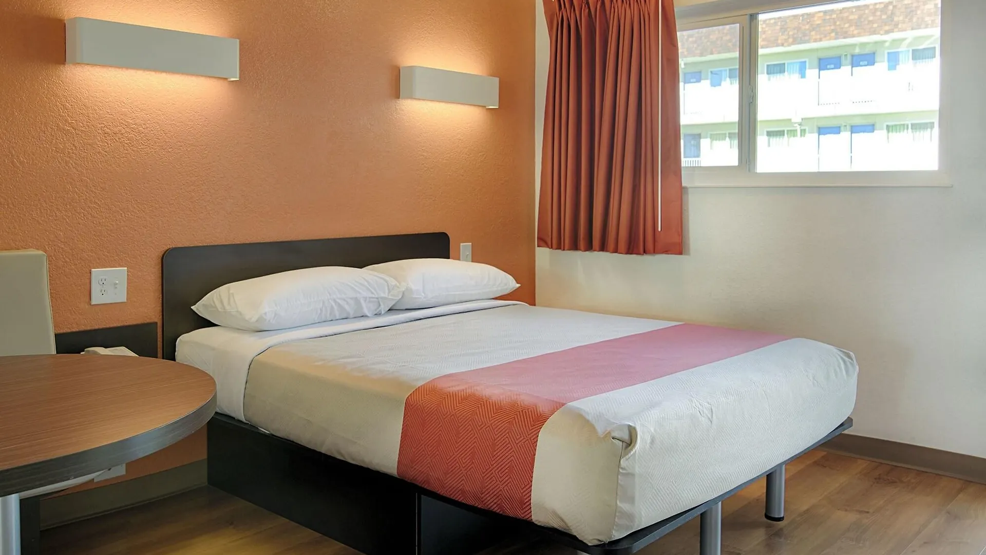 Hotel Motel 6-Mammoth Lakes, Ca